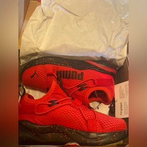 Brand new 9c puma shoes toddler red and black with box